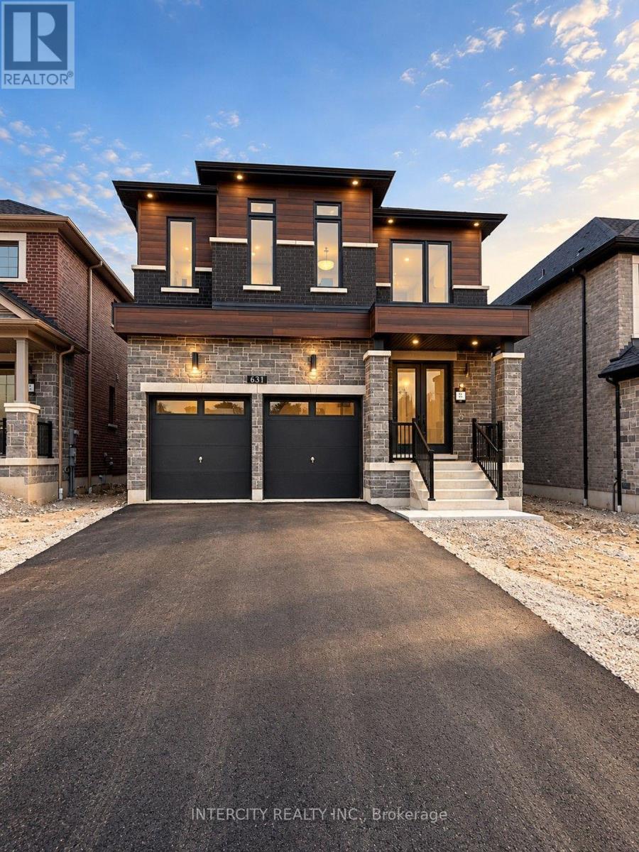 68 Caddie Crescent, Vaughan, ON