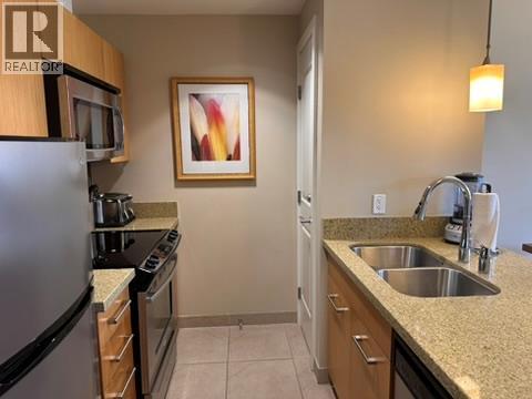 #209 15 PARK Place - 5