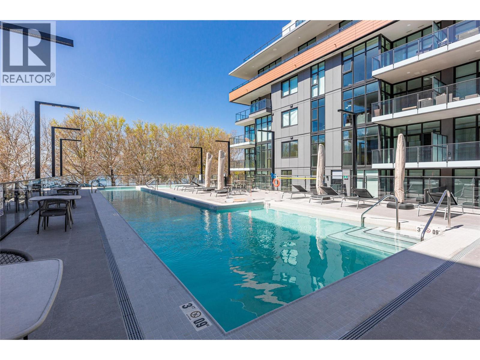 #413 3389 Lakeshore Road - 41