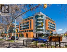 413 3389 Lakeshore Road, Kelowna