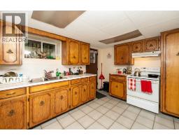 12250 Skillen Street, Maple Ridge, BC V2X4X3 Photo 7