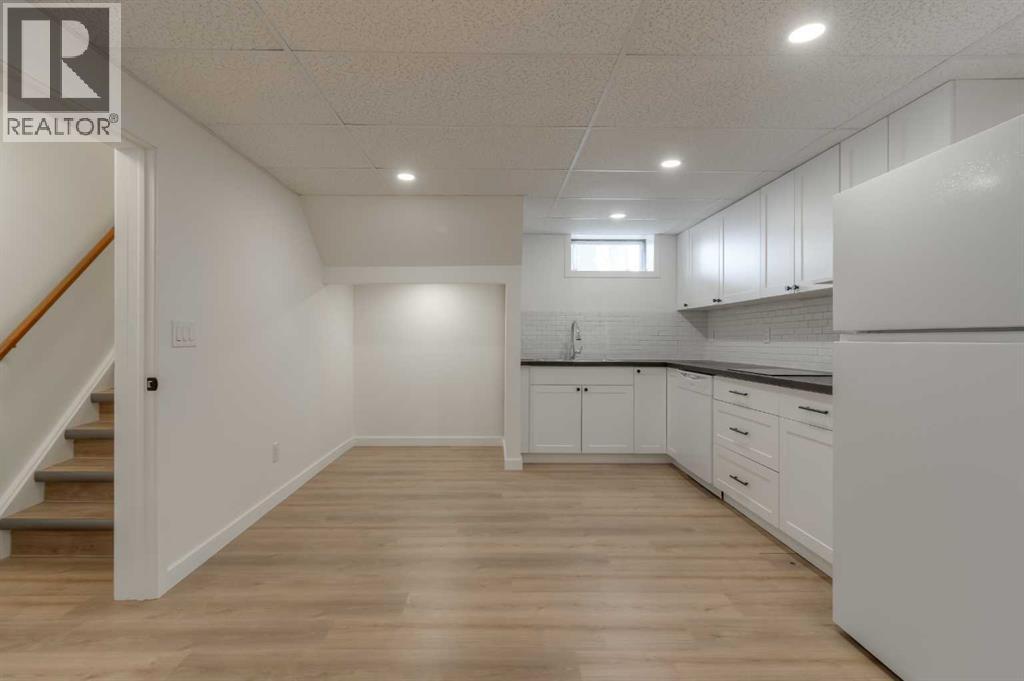 1721 2B Avenue N - Image 25