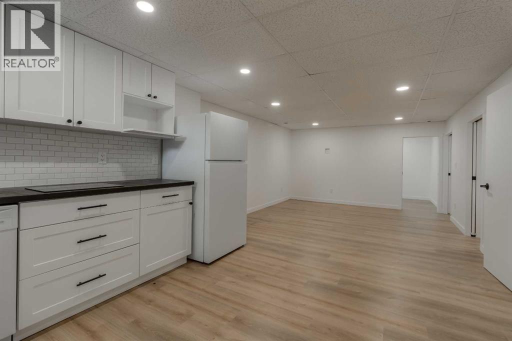1721 2B Avenue N - Image 27