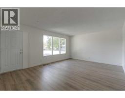 1721 2B Avenue N - photo 6