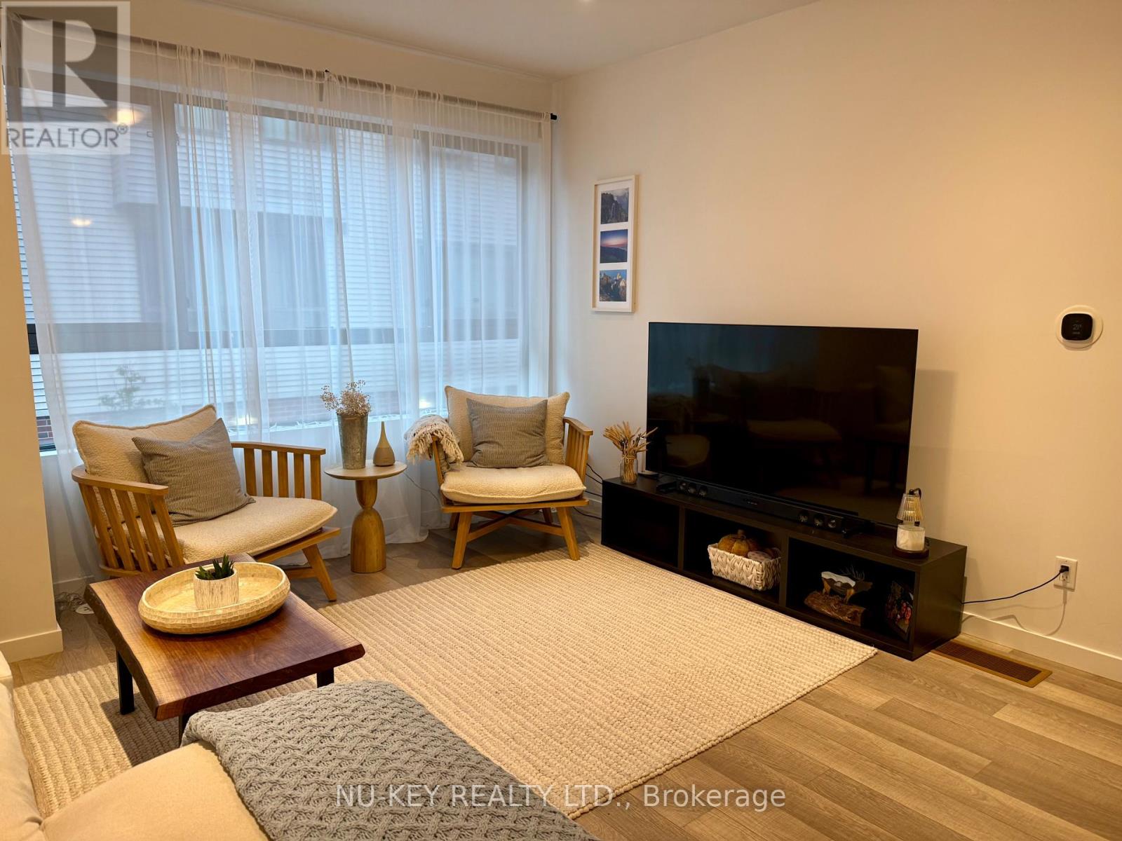 81-369 Essa Road, Barrie photo 11