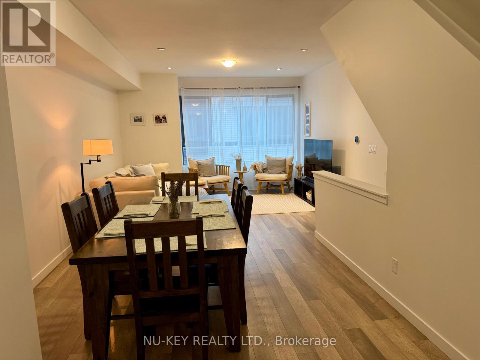 81-369 Essa Road, Barrie photo 13