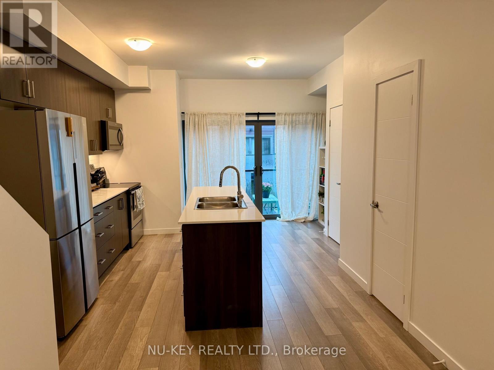81-369 Essa Road, Barrie photo 14
