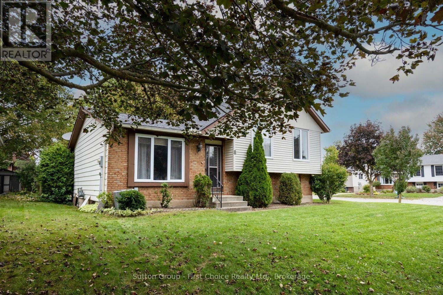 8 SARGINT STREET - 2