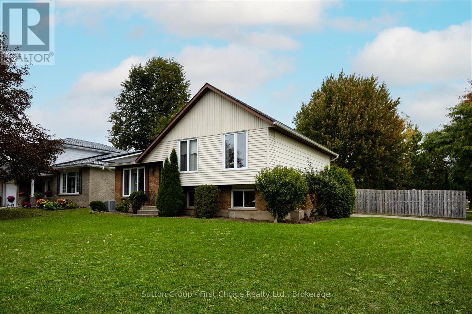 8 SARGINT STREET - 4