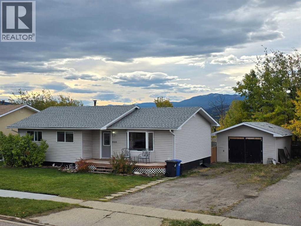 10305 98 Avenue - 1