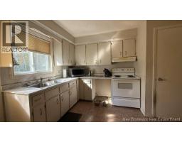 Bath (# pieces 1-6) - 40 Emmerson Street, Fredericton, NB E3B6G8 Photo 7