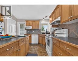 338 Silkstone Cove W - photo 24