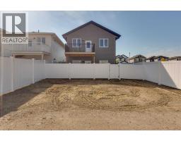 12 Memorial Parkway, Rural Red Deer County, AB T4E3B7 Photo 37