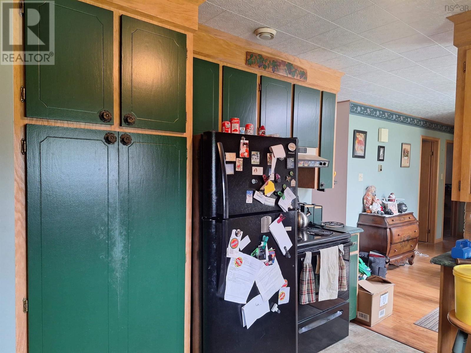 9150 Highway 14 - Image 29