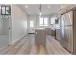 4pc Bathroom - 12 Memorial Parkway, Rural Red Deer County, AB T4E3B7 Photo 6