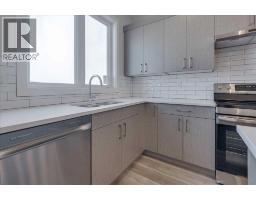 12 Memorial Parkway, Rural Red Deer County, AB T4E3B7 Photo 8