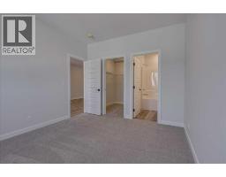 12 Memorial Parkway, Rural Red Deer County, AB T4E3B7 Photo 19