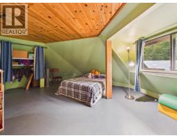 8089 Daisy Road, Powell River, BC V8A0S7 Photo 35
