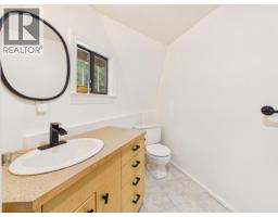 8089 Daisy Road, Powell River, BC V8A0S7 Photo 33