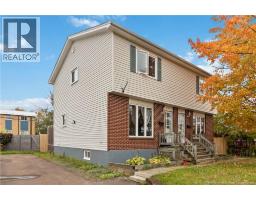 275-279 Ayer Avenue, photo 2