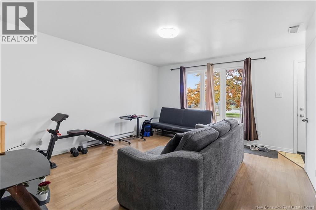 275-279 Ayer Avenue - 21