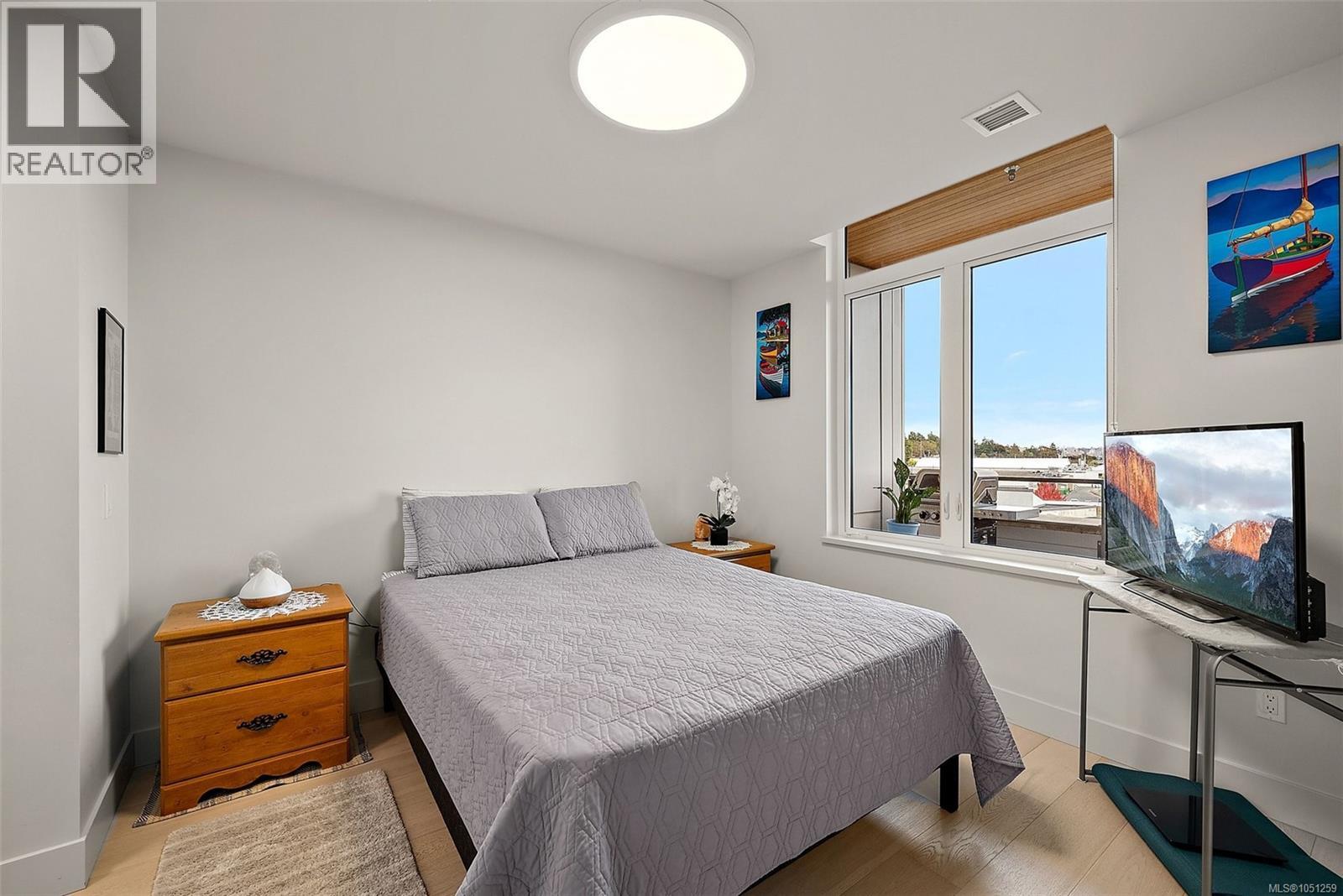 #404 1216 Carlisle Ave - 11