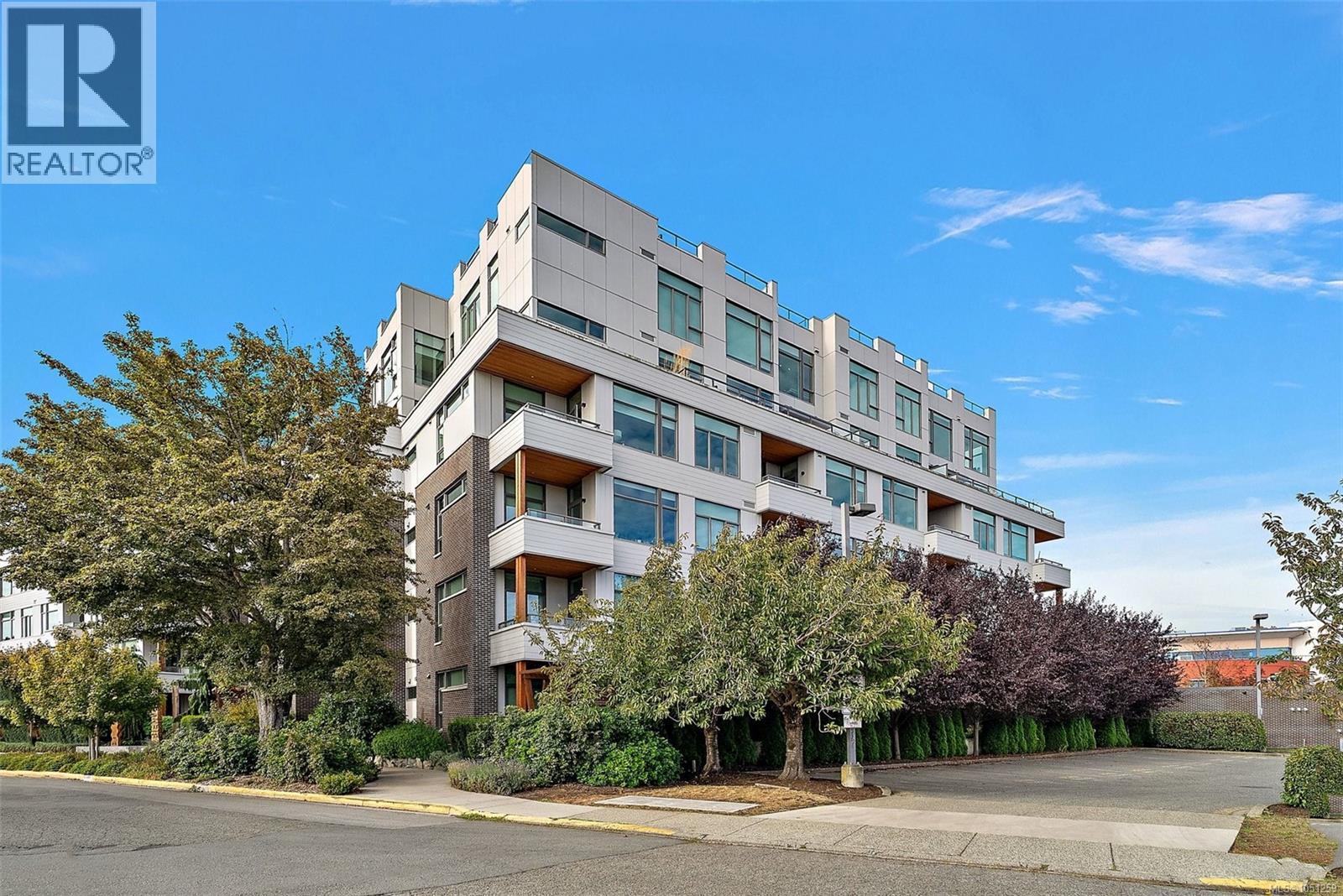 #404 1216 Carlisle Ave - 25