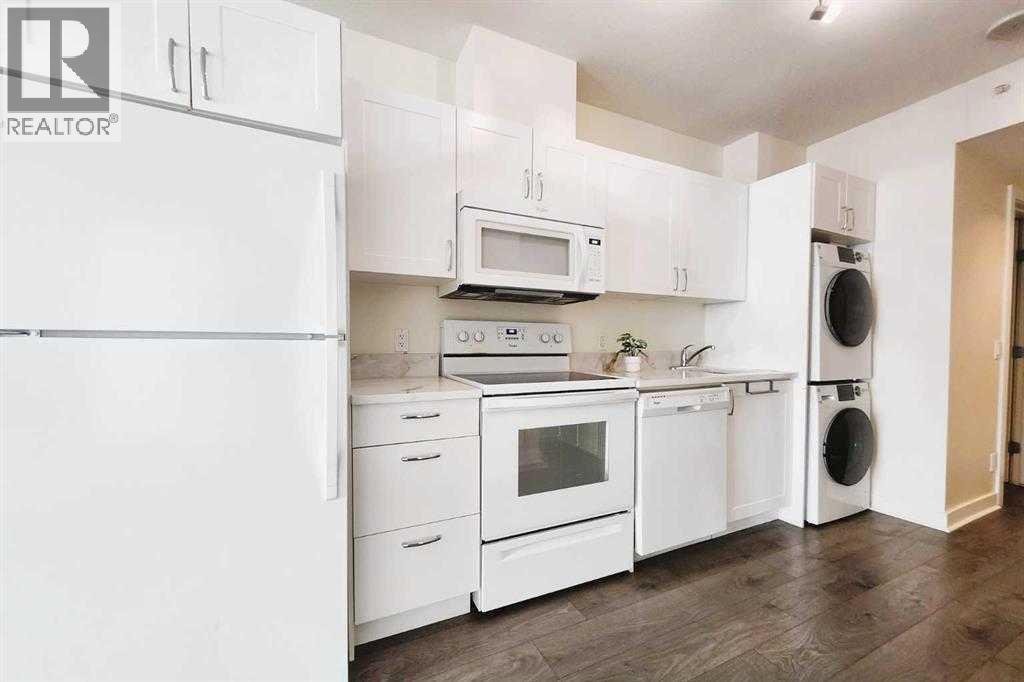#410 10 Brentwood Common NW - 16