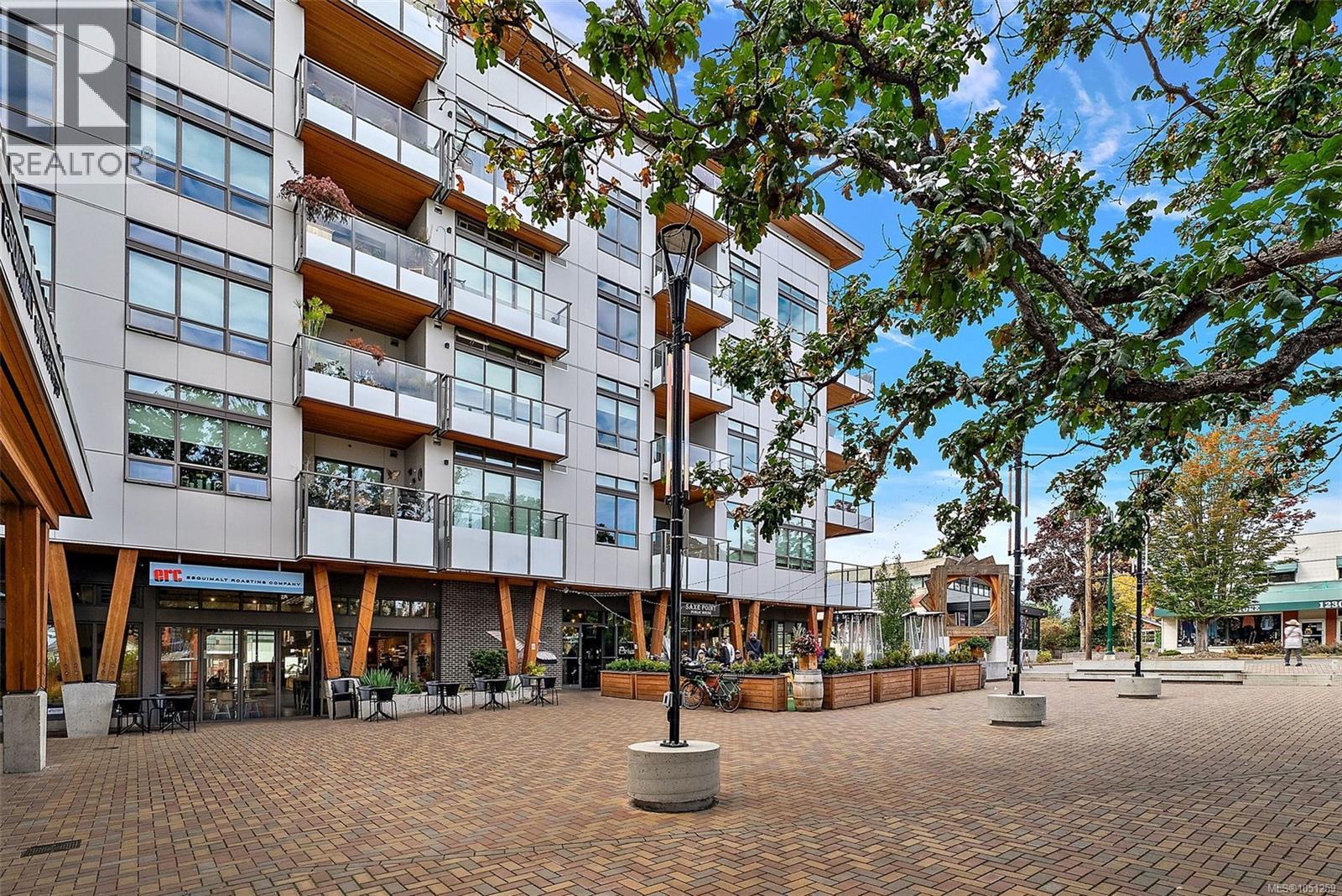 #404 1216 Carlisle Ave - 28