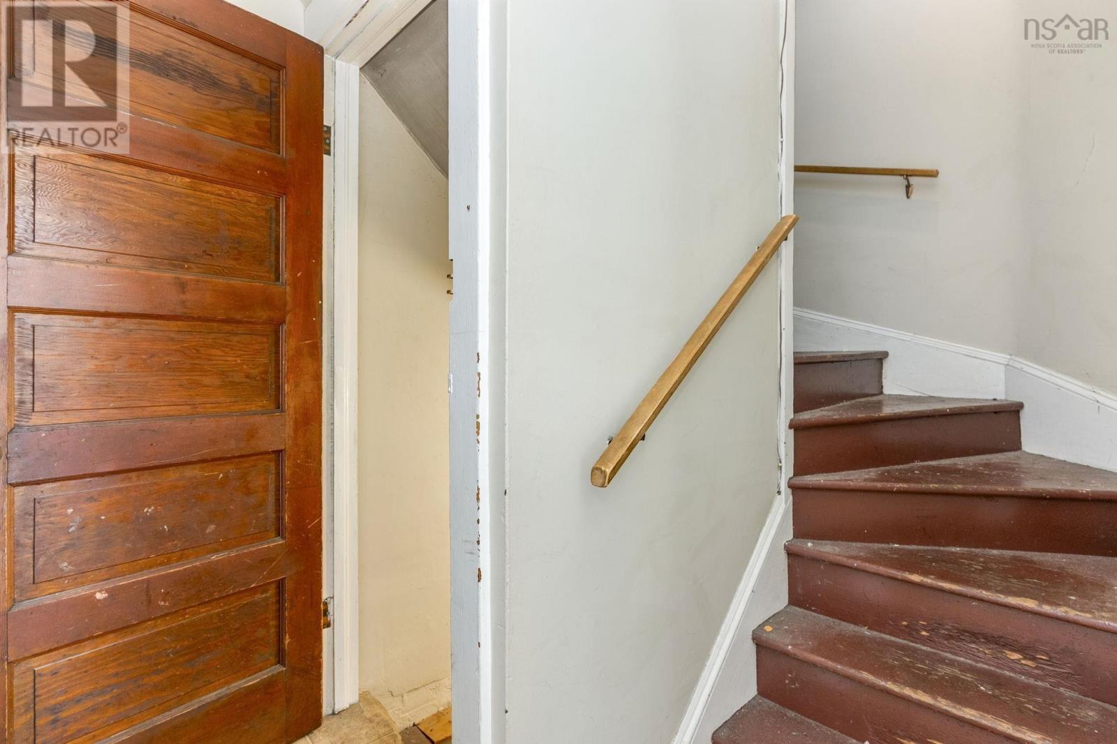 1550-1554 Vernon Street - Image 17