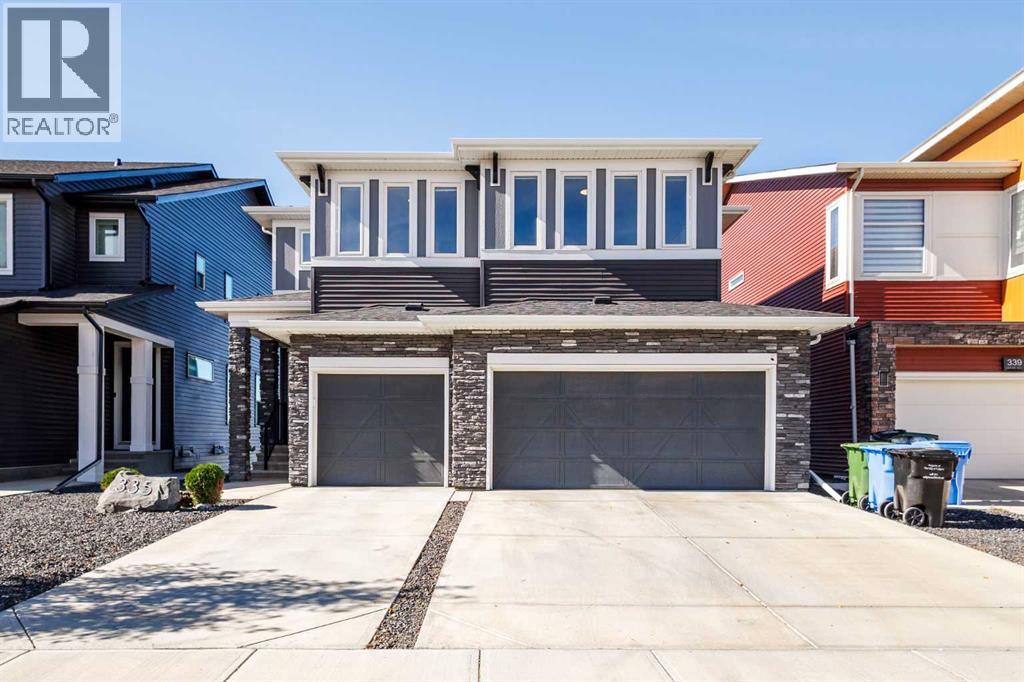 335 Lucas Way NW, Calgary, Alberta, T3P0R5 — thumbnail 3