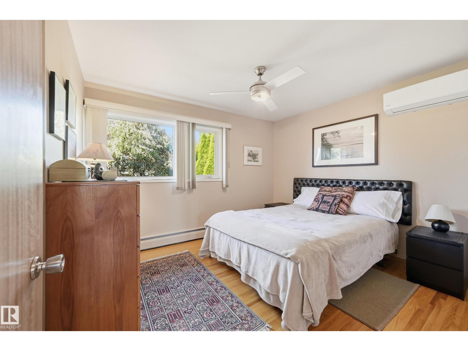 10607 74 ST NW - 13