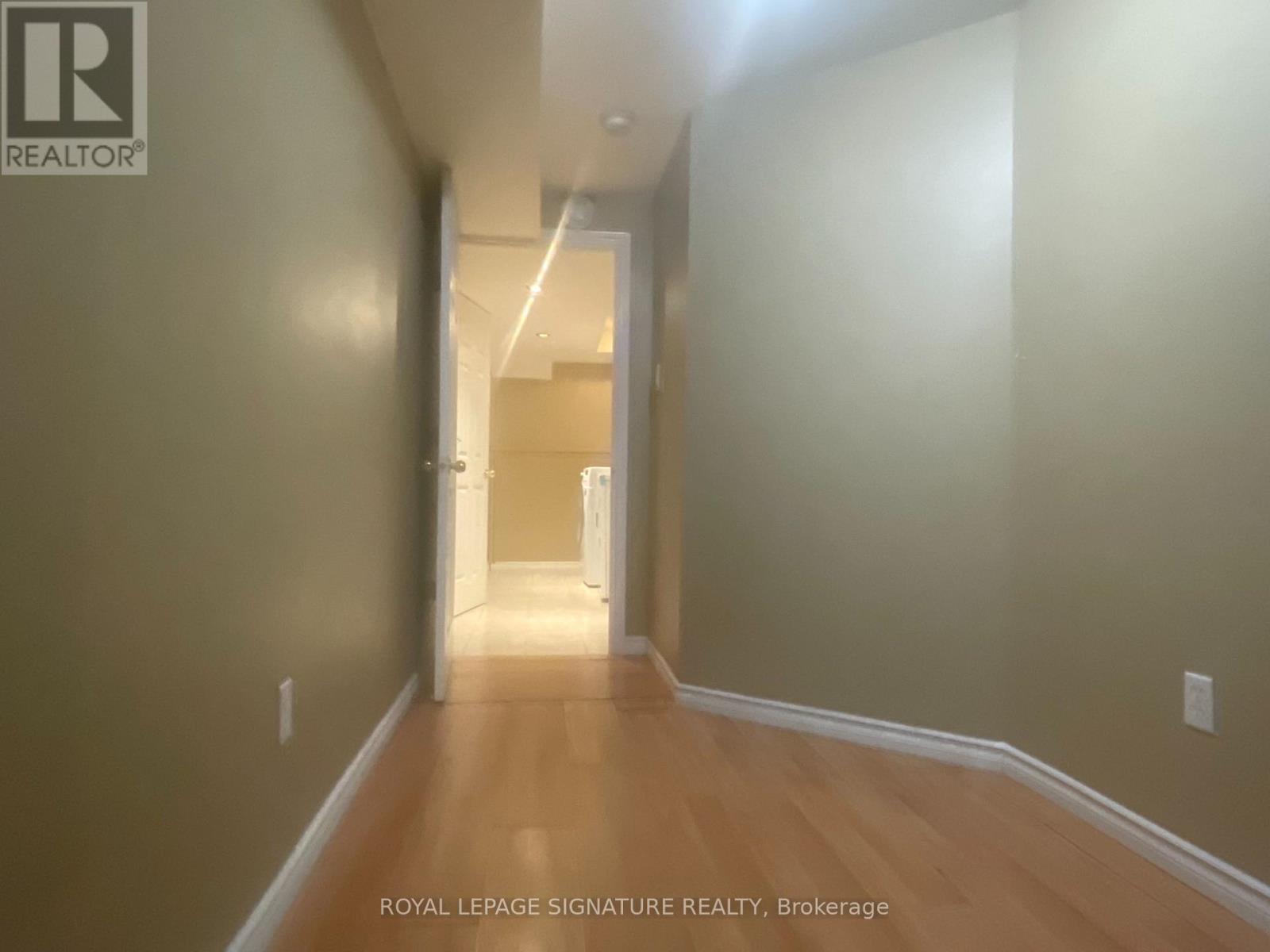 37 Whiteface Crescent — photo 15
