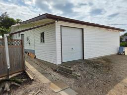 316 Fraser Street, Pilot Mound, MB R0G1P0 Photo 33