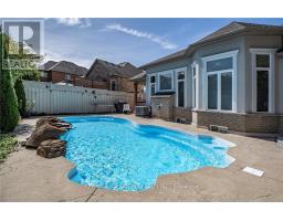 151 Moore Crescent, Hamilton, ON L9G4Z9 Photo 33