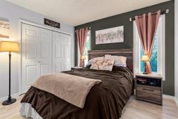 3 South Park Drive, Steinbach, MB R5G2E8 Photo 12