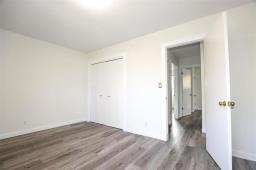 133 Lake Ridge Road, Winnipeg, MB R2Y1K3 Photo 11