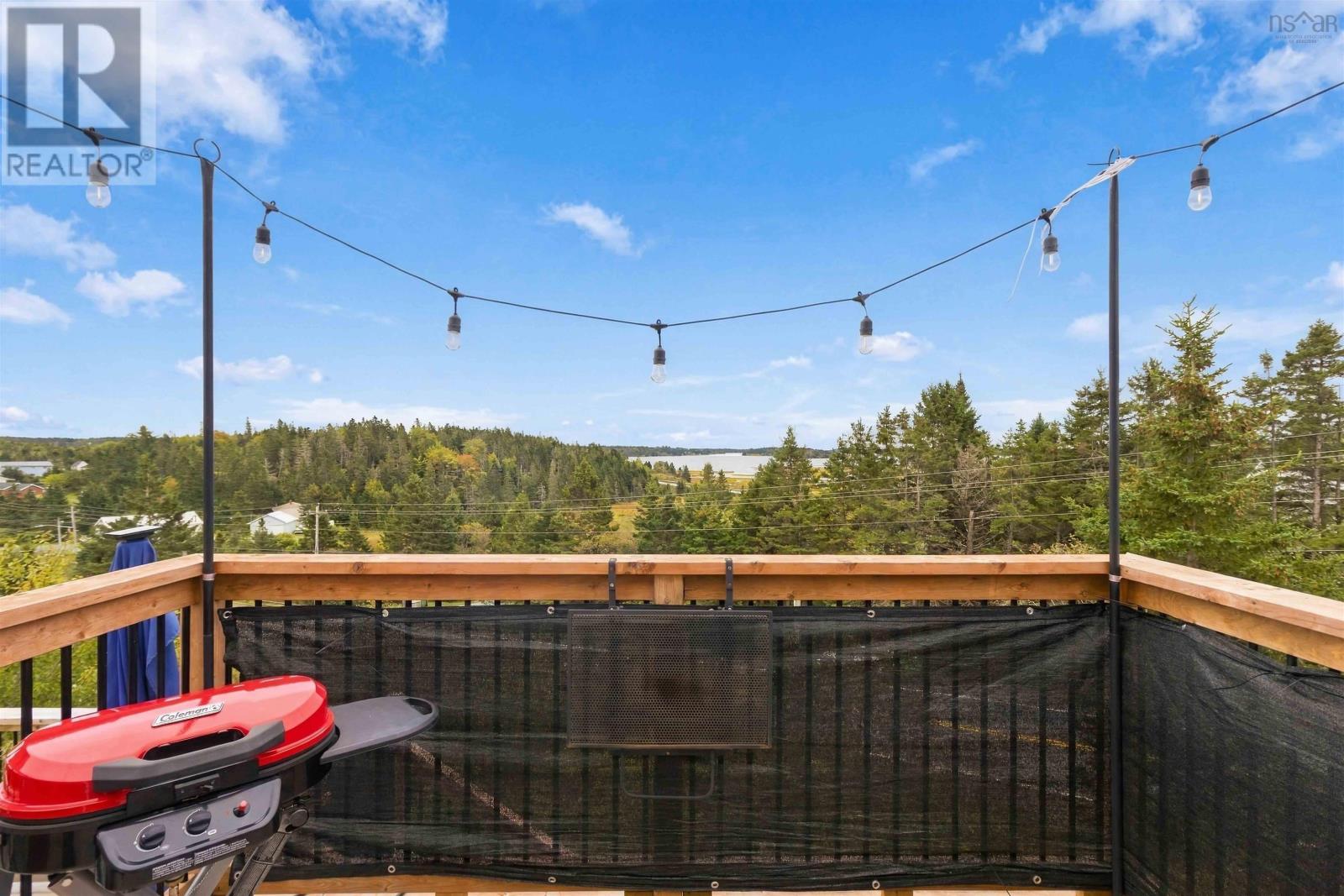 5645 Highway 7 - Image 39