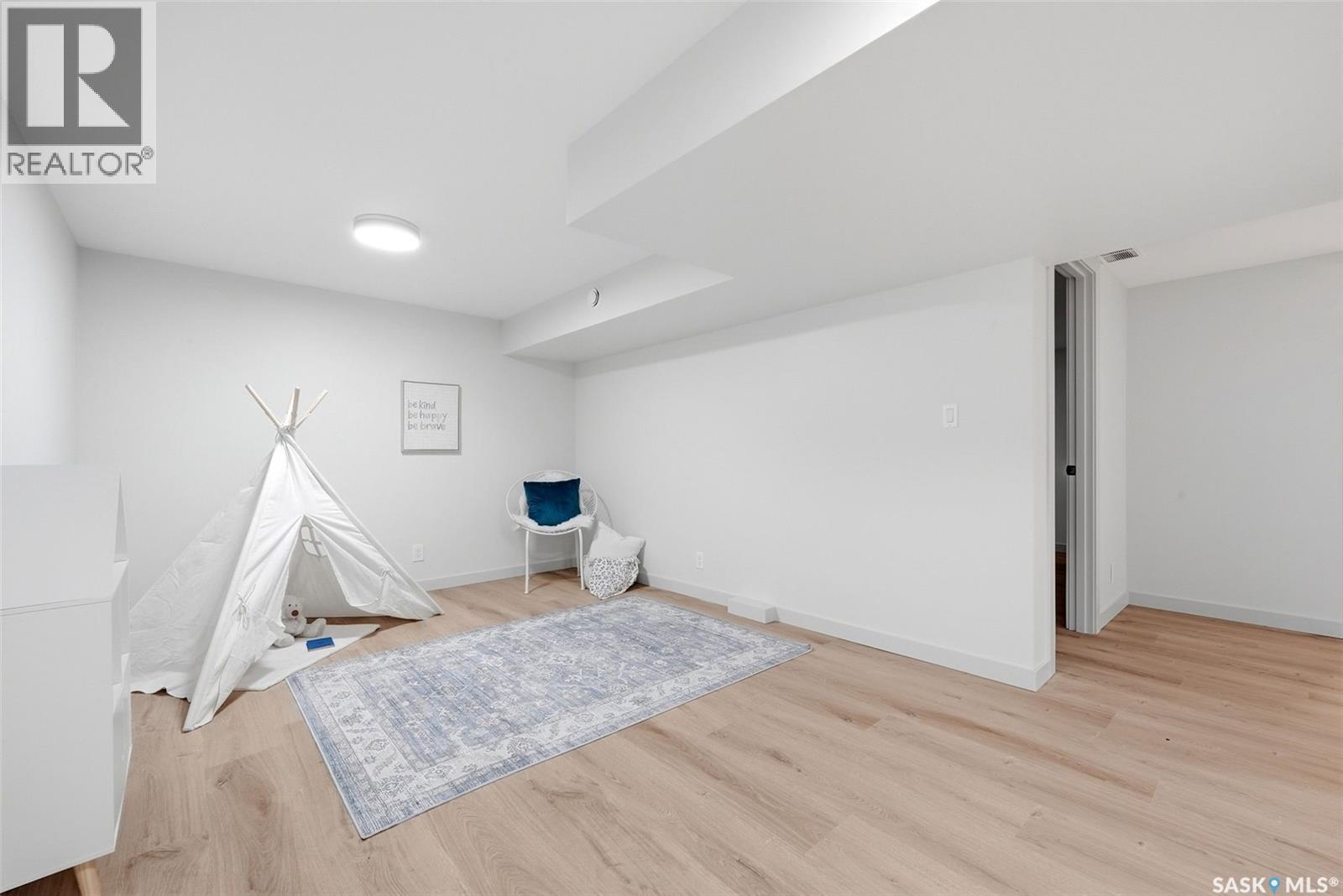 2251 Jubilee AVENUE - Image 17