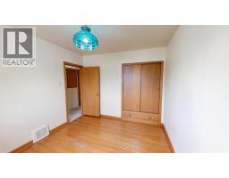 518 11 Street N - photo 8