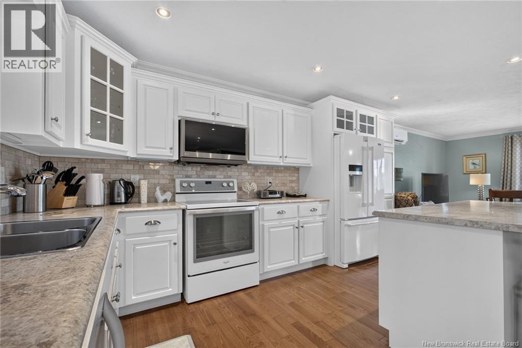 66 Squire Avenue - Image 8