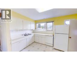 518 11 Street N - photo 17