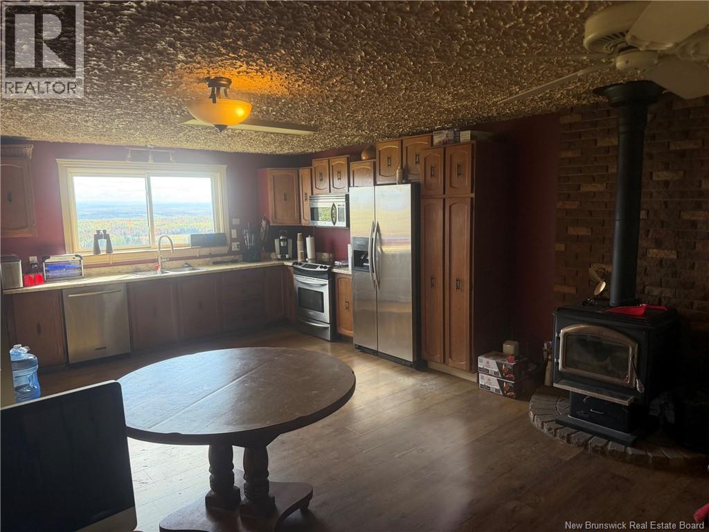 47210 Homestead Road - Image 11