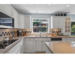 17394 28a Avenue, Surrey, BC V3Z0E7 Photo 20