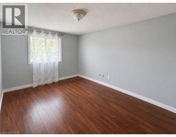 920 Marl Meadow Court, Kitchener, ON N2R1L4 Photo 22