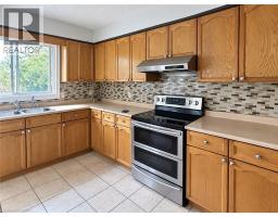 Recreation room - 920 Marl Meadow Court, Kitchener, ON N2R1L4 Photo 13
