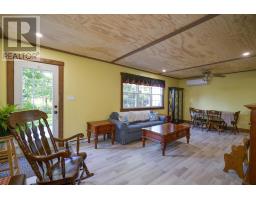 Laundry room - 1260 Highway 201, Round Hill, NS B0S1A0 Photo 10