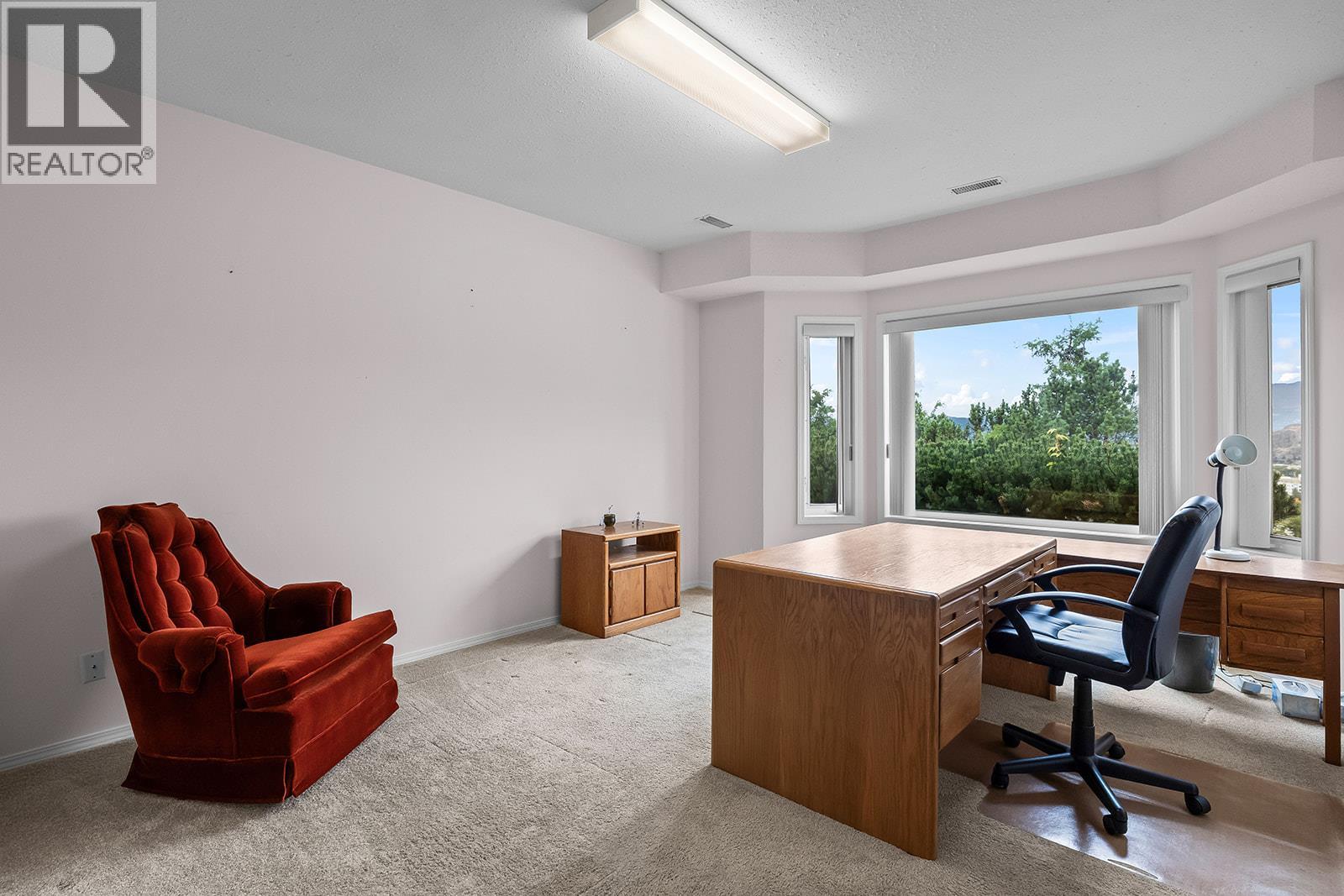  695 Valley Road, Kelowna