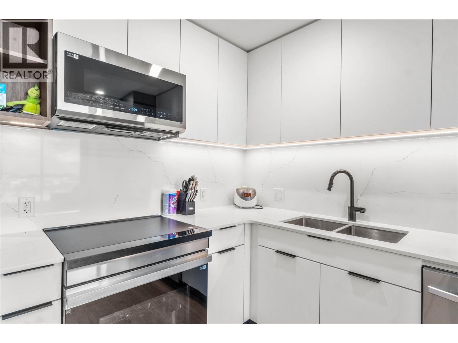 #1201 460 Nicola Street - 8