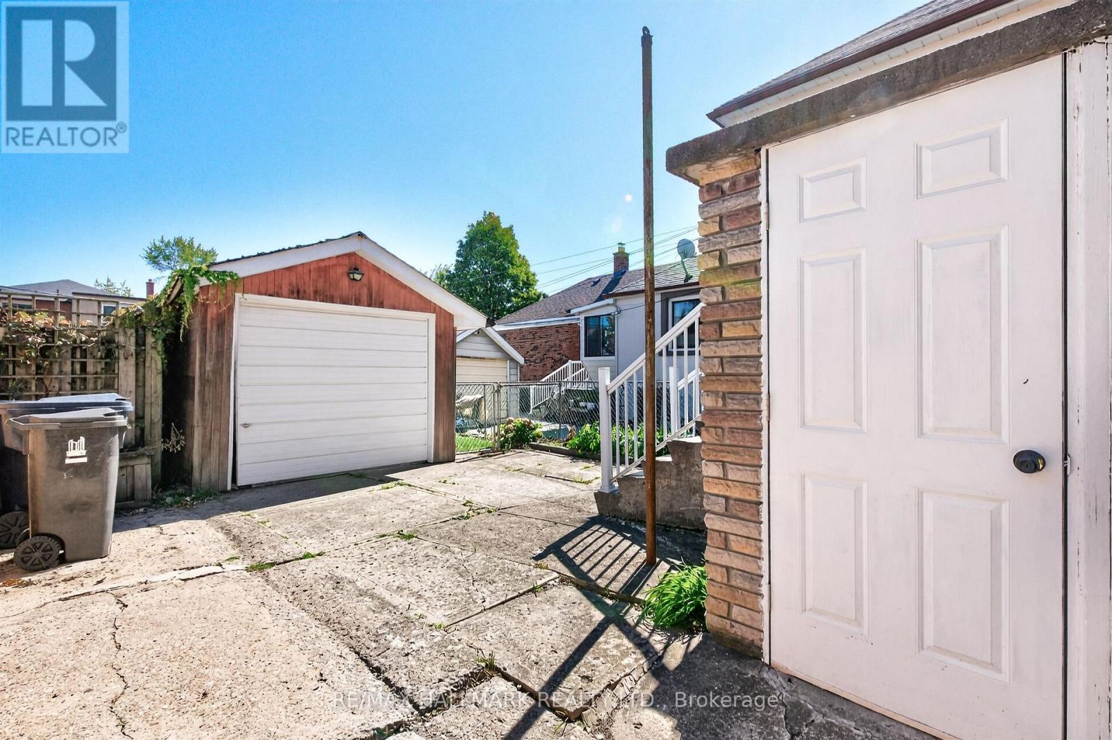 631 Lauder Avenue, Toronto, ON photo 24